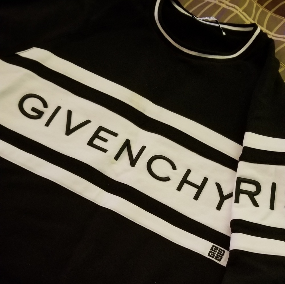Givenchy sweater